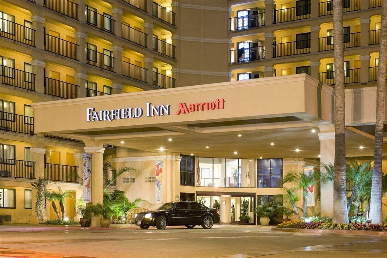 Fairfield By Marriott Anaheim Resort Exterior photo