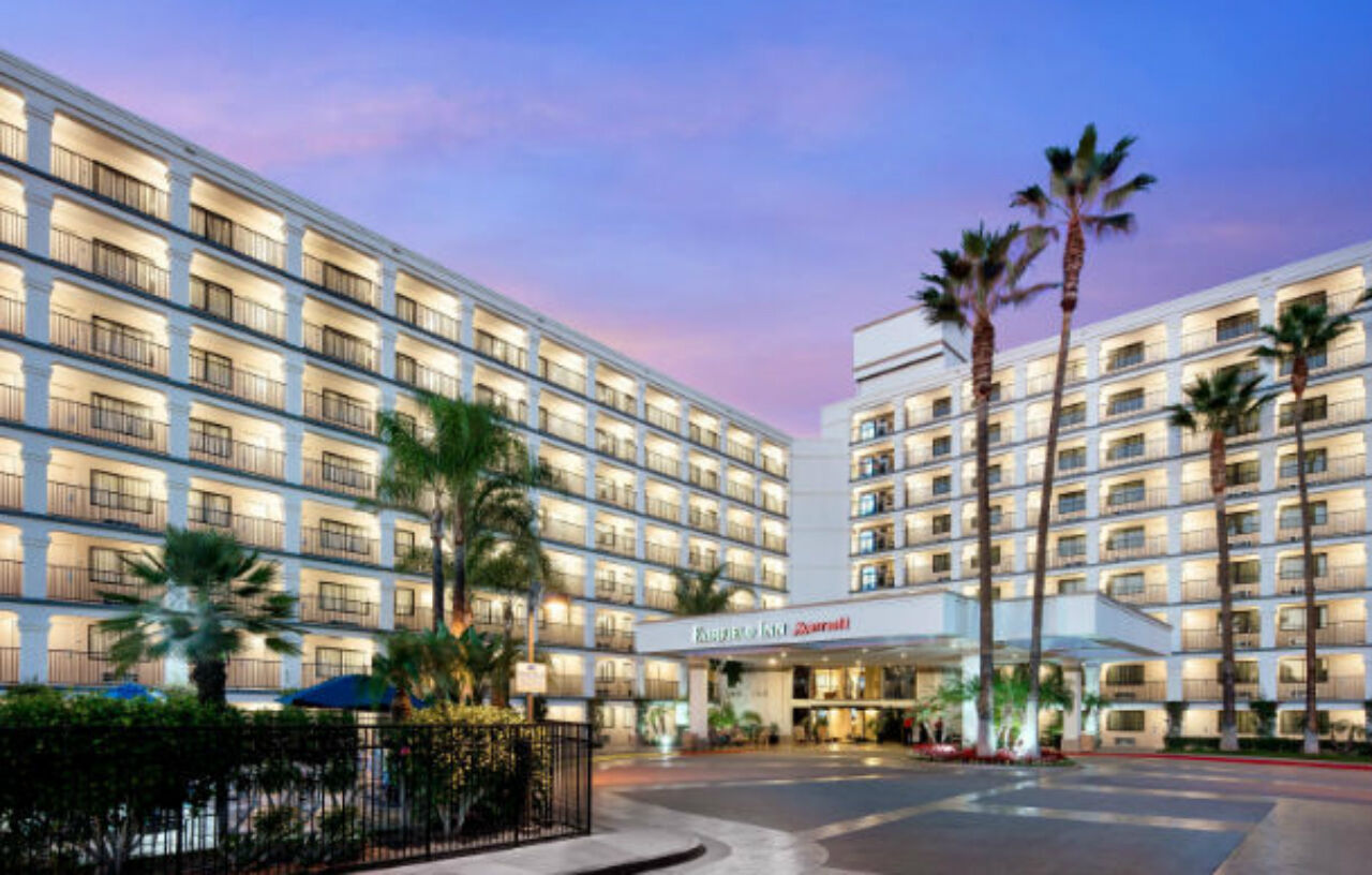 Fairfield By Marriott Anaheim Resort Exterior photo